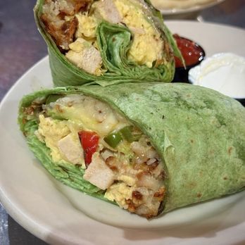 Goldy's Breakfast Bistro - breakfast burrito chicken - Breakfast & Brunch Near Me - Boise, Idaho