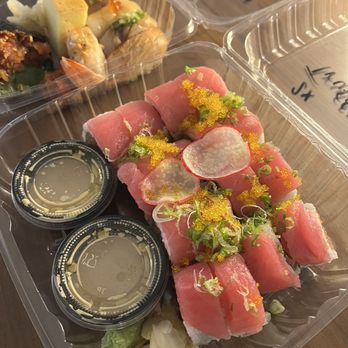 Sushi Mon - Truffle Tuna Roll - Japanese Near Me - Raleigh, North Carolina Sushi Mon - Truffle Tuna Roll - Japanese Near Me - Raleigh, North Carolina