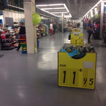 Decathlon - Sporting Goods Near Me - Camas, SE