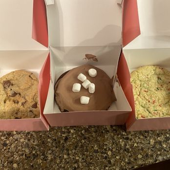 Crumbl - Ajax - Milk chocolate chip cookie Frozen hot chocolate cookie Holiday cookie - Bakeries Near Me - Ajax, Ontario Crumbl - Ajax - Milk chocolate chip cookie Frozen hot chocolate cookie Holiday cookie - Bakeries Near Me - Ajax, Ontario