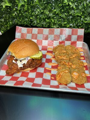 Broadway Hot & Honey Chicken by null