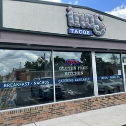 Ino's Tacos - Front of restaurant