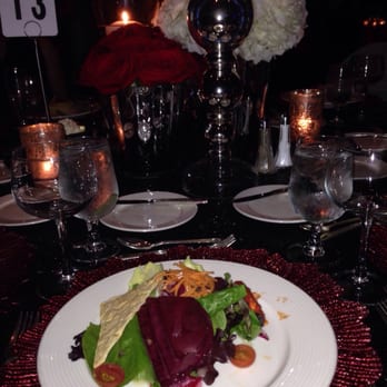 Hilton Americas - Salad-beautiful presentation - Hotels Near Me - Houston, Texas