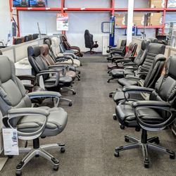 Staples - Desk chair shopping