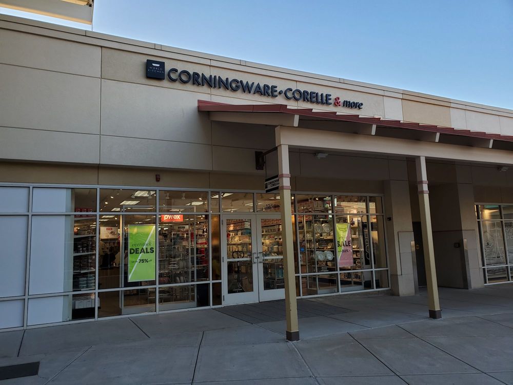 CORNINGWARE CORELLE & MORE 51 Photos Kitchen Supplies 1650