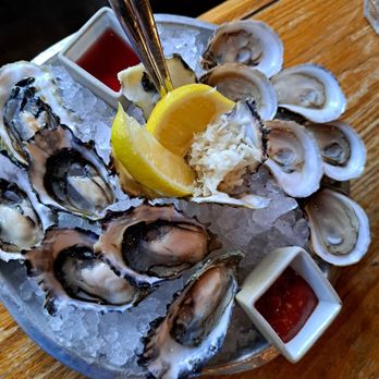 Pearl Diver - Seafood Near Me - Toronto, Ontario Pearl Diver - Seafood Near Me - Toronto, Ontario