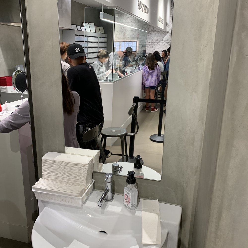 JINS - Sink next to the pick-up counter. If you have contacts, no worries! They will hook you up with a case/optical solution. - Eyewear & Opticians Near Me - Santa Clara, California JINS - Sink next to the pick-up counter. If you have contacts, no worries! They will hook you up with a case/optical solution. - Eyewear & Opticians Near Me - Santa Clara, California