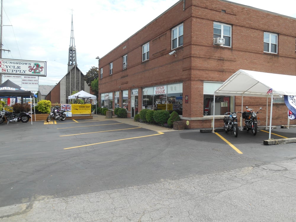 YOUNGSTOWN CYCLE AND SPEED Updated October 2024 6915 Market St, Boardman, Ohio Motorcycle