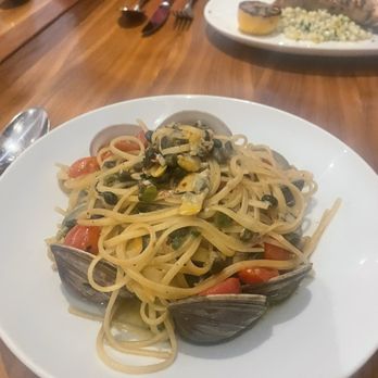 Vago Italien - Linguini Vongole - Italian Near Me - Westmount, Quebec