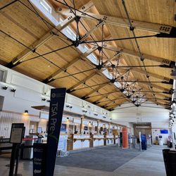 Martha's Vineyard Airport