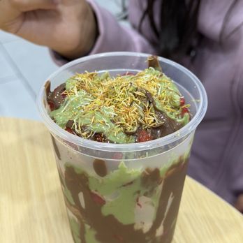 Sip N Dip - Dubai chocolate strawberry cup - Coffee & Tea Near Me - Salt Lake, Utah Sip N Dip - Dubai chocolate strawberry cup - Coffee & Tea Near Me - Salt Lake, Utah