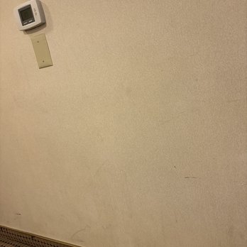 Mikado Hotel - Dirty wall - Hotels Near Me - North Hollywood, California Mikado Hotel - Dirty wall - Hotels Near Me - North Hollywood, California