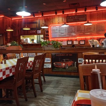 Back Yard Bar-Be-Cue - ows diners at the bar - Barbeque Near Me - Jackson, Tennessee