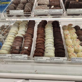 Kilwins Ice Cream - Chocolate - Fudge - Desserts Near Me - Cypress, Texas