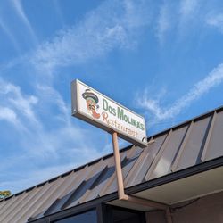 Dos Molina's Mexican