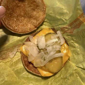 McDonald's - Cheeseburger - Fast Food Near Me - Swanton, Vermont McDonald's - Cheeseburger - Fast Food Near Me - Swanton, Vermont