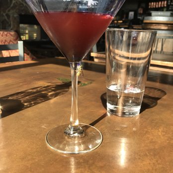 Ristrettos Coffee & Wine - Coffee & Tea Near Me - Maple Valley, Washington
