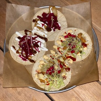 La Carnita - Mexican Near Me - Toronto, Ontario La Carnita - Mexican Near Me - Toronto, Ontario