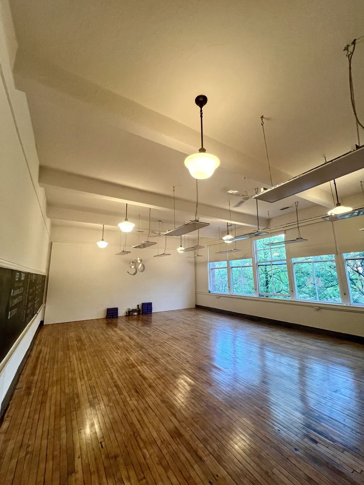 Social spots from Yoga Vita