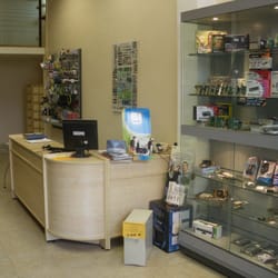 BIOS Informática - Interior de la tienda