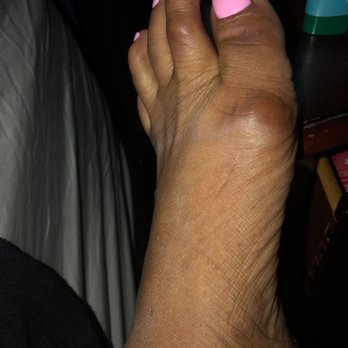 Nail Pizazz - Thick application of gel, mind you this is THE SECOND TIME !!!!!!!!! - Nail Salons Near Me - Augusta, Georgia