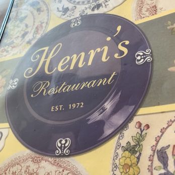 Henri's - Diners Near Me - Canoga Park, California