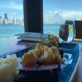Rusty Pelican - Miami - Deco Maki - Seafood Near Me - Key Biscayne, Florida Rusty Pelican - Miami - Deco Maki - Seafood Near Me - Key Biscayne, Florida