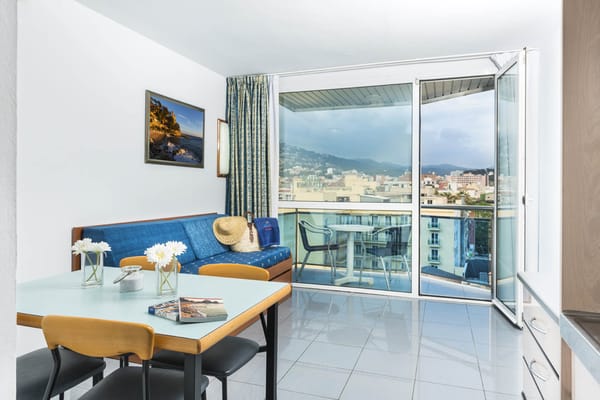Apartaments Blau by null