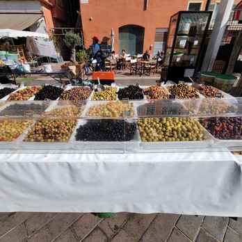 Cours Saleya - Local Flavor Near Me - Nice, 06