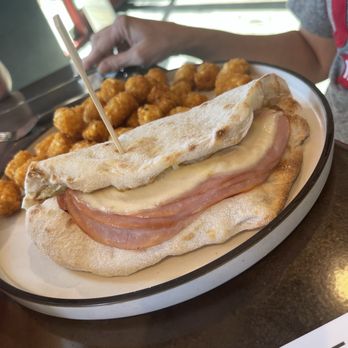 WSKY Stadium - Italian Grinder - Sports Bars Near Me - Las Vegas, Nevada WSKY Stadium - Italian Grinder - Sports Bars Near Me - Las Vegas, Nevada