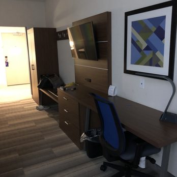 Holiday Inn Express & Suites Ithaca - Hotels Near Me - Ithaca, New York