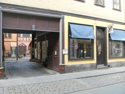 Kunsthof Pianola Galerie & Bar by null