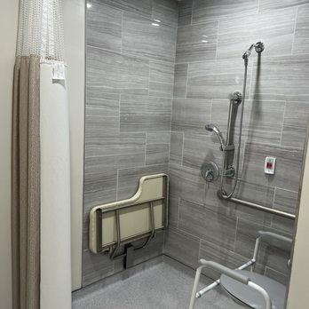Parker At Somerset - Bathroom in subacute wing - Skilled Nursing Near Me - SOMERSET, New Jersey Parker At Somerset - Bathroom in subacute wing - Skilled Nursing Near Me - SOMERSET, New Jersey