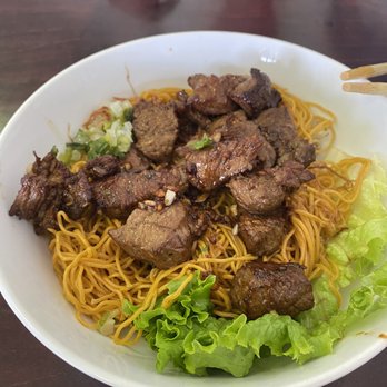 Pho 544 - Shaken Beef Noodles 5/10 because the noodles were cold... - Vietnamese Near Me - Murphy, Texas