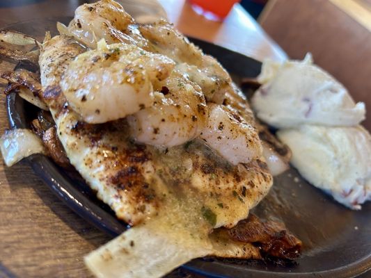 Applebee's Grill + Bar by null