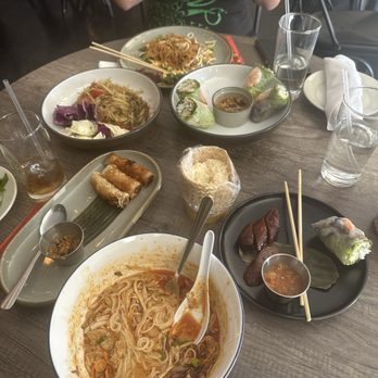 Lao Der - Laotian Near Me - Stockton, California