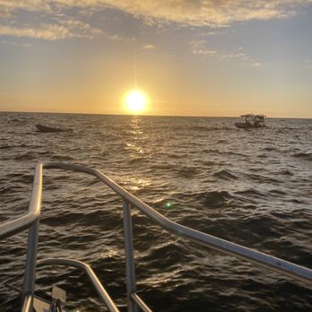 Sunlight On Water - sunset from the boat - Snorkeling Near Me - Kailua-Kona, Hawaii Sunlight On Water - sunset from the boat - Snorkeling Near Me - Kailua-Kona, Hawaii