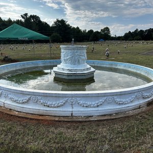 LINN-HONEYCUTT FUNERAL HOME - Updated February 2025 - 15 Photos - 1420