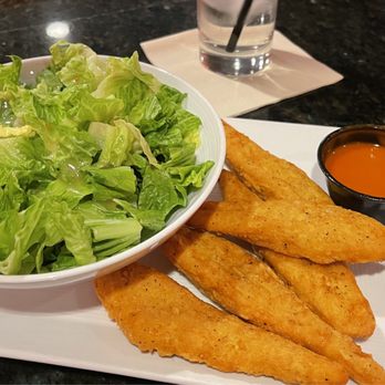 RC Grille - Chicken Strips & Side Salad - American Near Me - Hoffman Estates, Illinois RC Grille - Chicken Strips & Side Salad - American Near Me - Hoffman Estates, Illinois