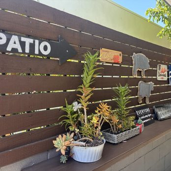 Little Barn Coffee House - Outside - Coffee & Tea Near Me - Los Angeles, California