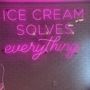 Mooo - Ice Cream & Frozen Yogurt Near Me - Fall City, Washington Mooo - Ice Cream & Frozen Yogurt Near Me - Fall City, Washington
