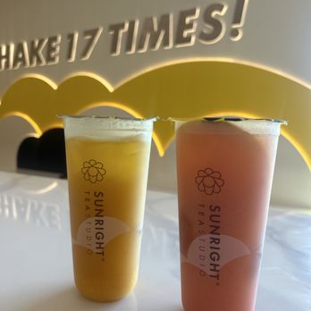 Sunright Tea Studio  - Mango Jasmine Tea and Grapefruit Yakult - Bubble Tea Near Me - Las Vegas, Nevada