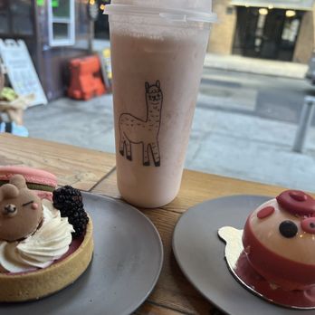Bibble & Sip - Roseberry, had to add a little extra syrup because it was kind of plain - Coffee & Tea Near Me - New York, New York Bibble & Sip - Roseberry, had to add a little extra syrup because it was kind of plain - Coffee & Tea Near Me - New York, New York
