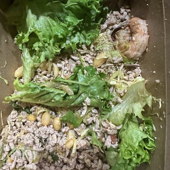 Thai Bamboo Restaurant - Forgot noodles in the noodle salad and refused to correct the mistake - Thai Near Me - Spokane, Washington