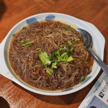 Pauline's Chinese Kitchen - Vegetarian Minced (No) Meat w/Rice Noodles - Chinese Near Me - Hacienda Heights, California Pauline's Chinese Kitchen - Vegetarian Minced (No) Meat w/Rice Noodles - Chinese Near Me - Hacienda Heights, California