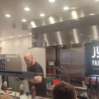 Just Q'in Restaurant - College Hill Location of Just Q'in - Southern Near Me - Cincinnati, Ohio Just Q'in Restaurant - College Hill Location of Just Q'in - Southern Near Me - Cincinnati, Ohio