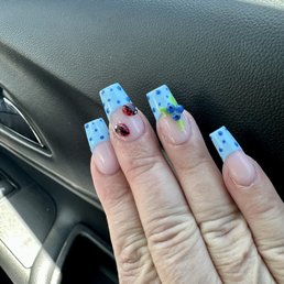 Polka dots, Ladybugs, and blueberries! The perfect summer nails! Polka dots, Ladybugs, and blueberries! The perfect summer nails!