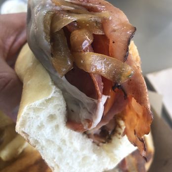 S'wich Bistro - Oink Oink Melt - Breakfast & Brunch Near Me - Irvine, California S'wich Bistro - Oink Oink Melt - Breakfast & Brunch Near Me - Irvine, California