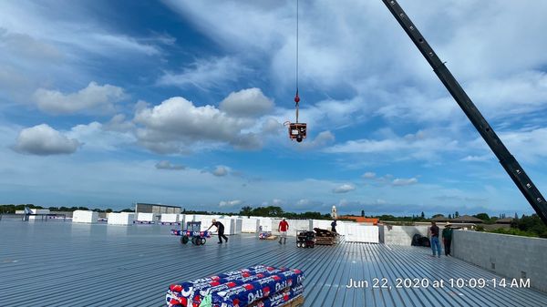 Avery Roof Services Logo