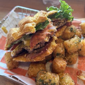 Smashburger - Burgers Near Me - Los Angeles, California